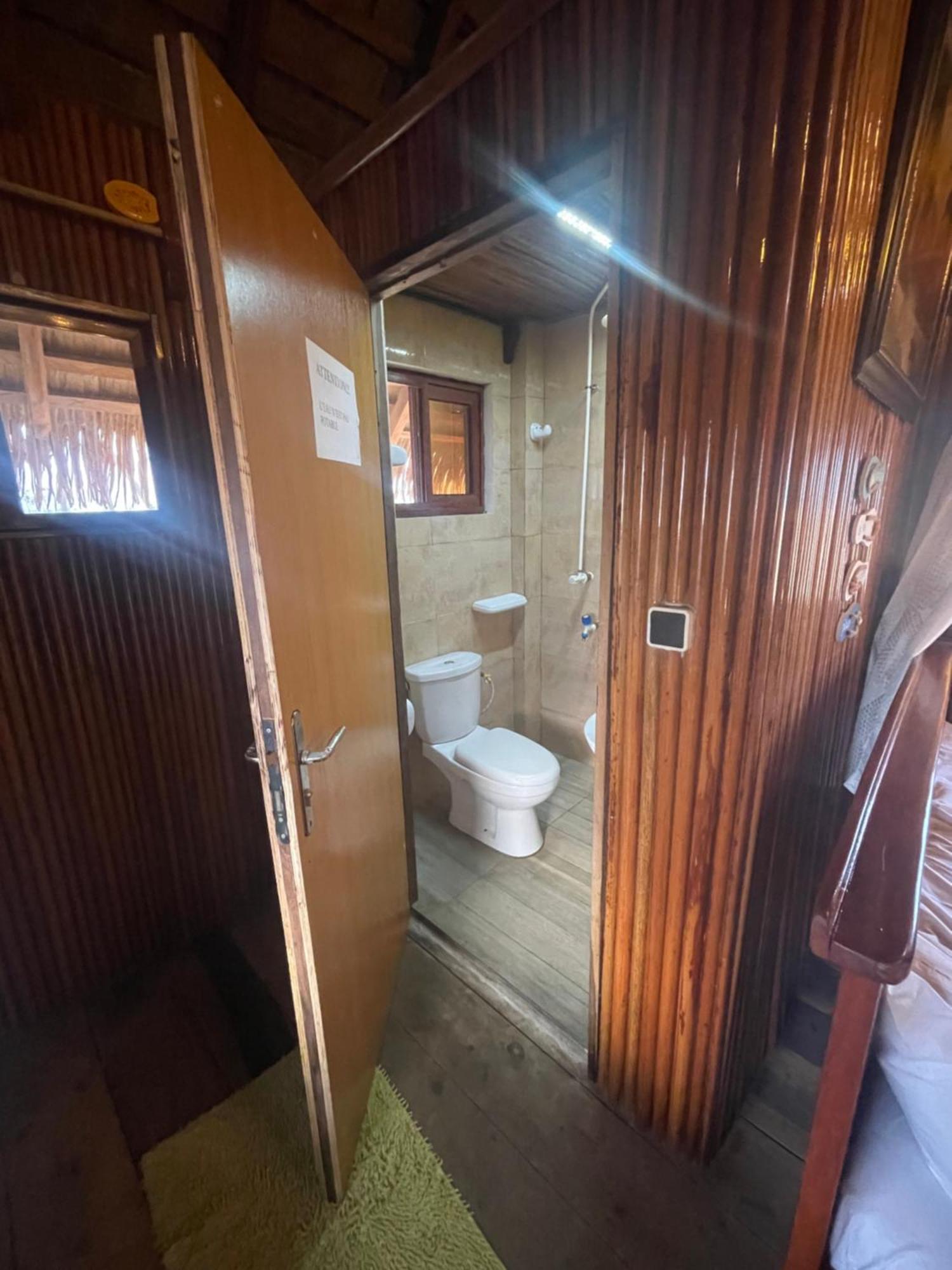 Tata Beach Hotel Cotonou Luaran gambar